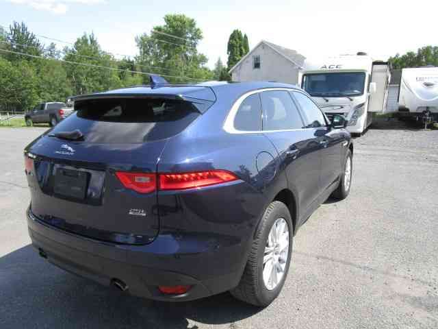 Jaguar F-PACE 2019 - Image 5