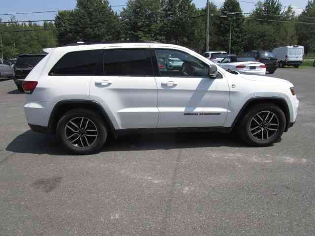 Jeep Grand Cherokee 2020 - Image 8
