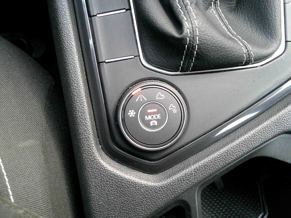 Volkswagen Tiguan 2024 - Image 22