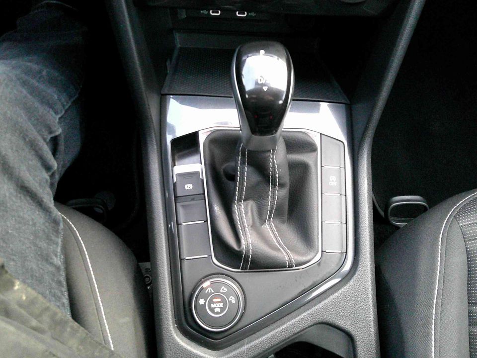 Volkswagen Tiguan 2024 - Image 21