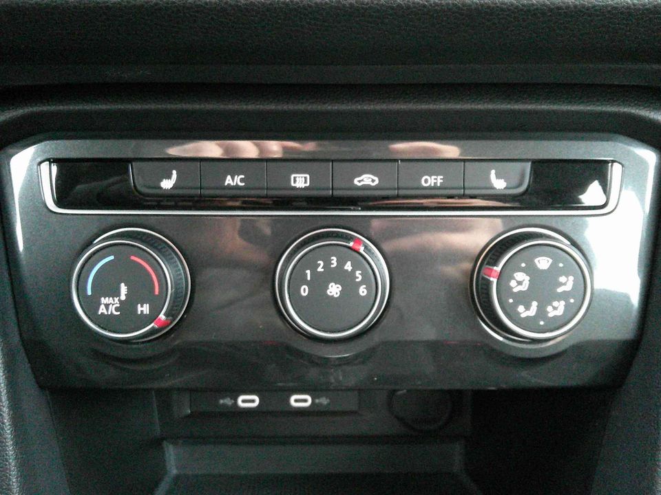 Volkswagen Tiguan 2024 - Image 19