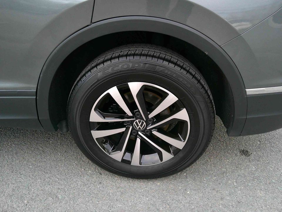 Volkswagen Tiguan 2024 - Image 5