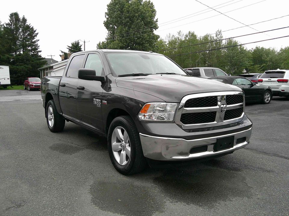 RAM 1500 Classic 2023 - Image 1