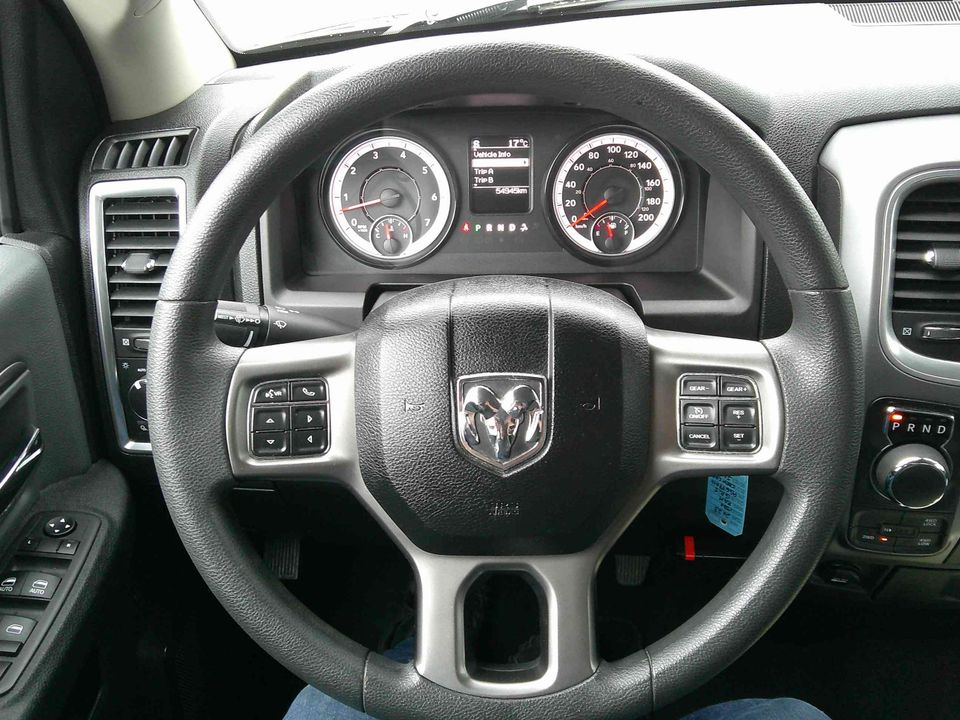 RAM 1500 Classic 2023 - Image 10