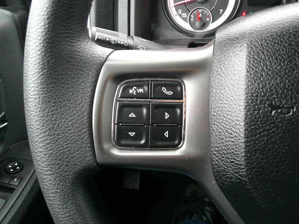 RAM 1500 Classic 2023 - Image 11
