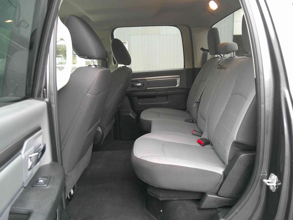 RAM 1500 Classic 2023 - Image 20