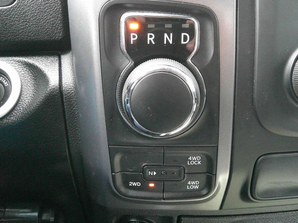 RAM 1500 Classic 2023 - Image 14
