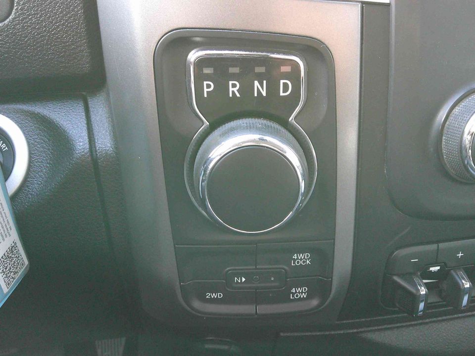 RAM 1500 Classic 2023 - Image 14