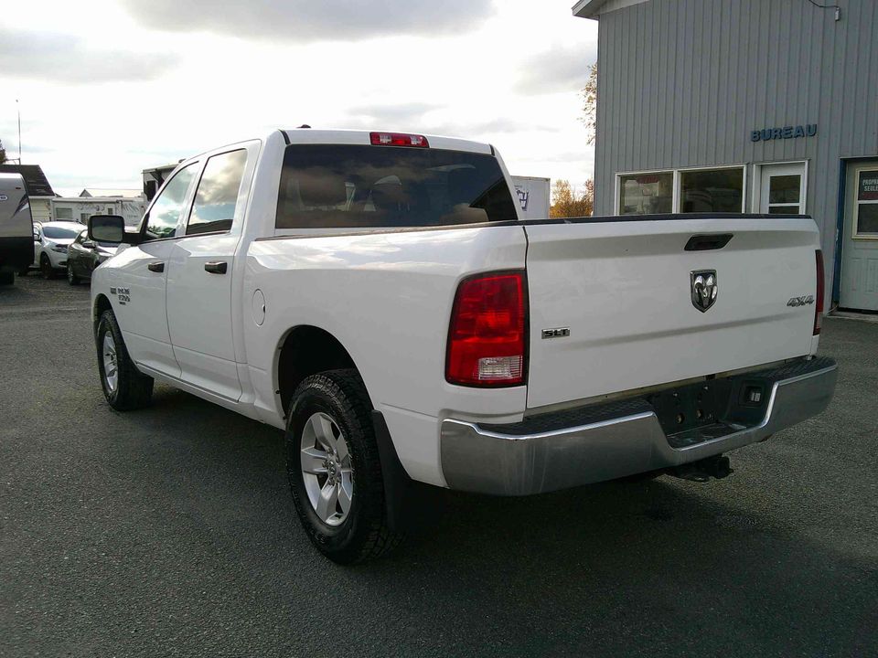 RAM 1500 Classic 2023 - Image 3