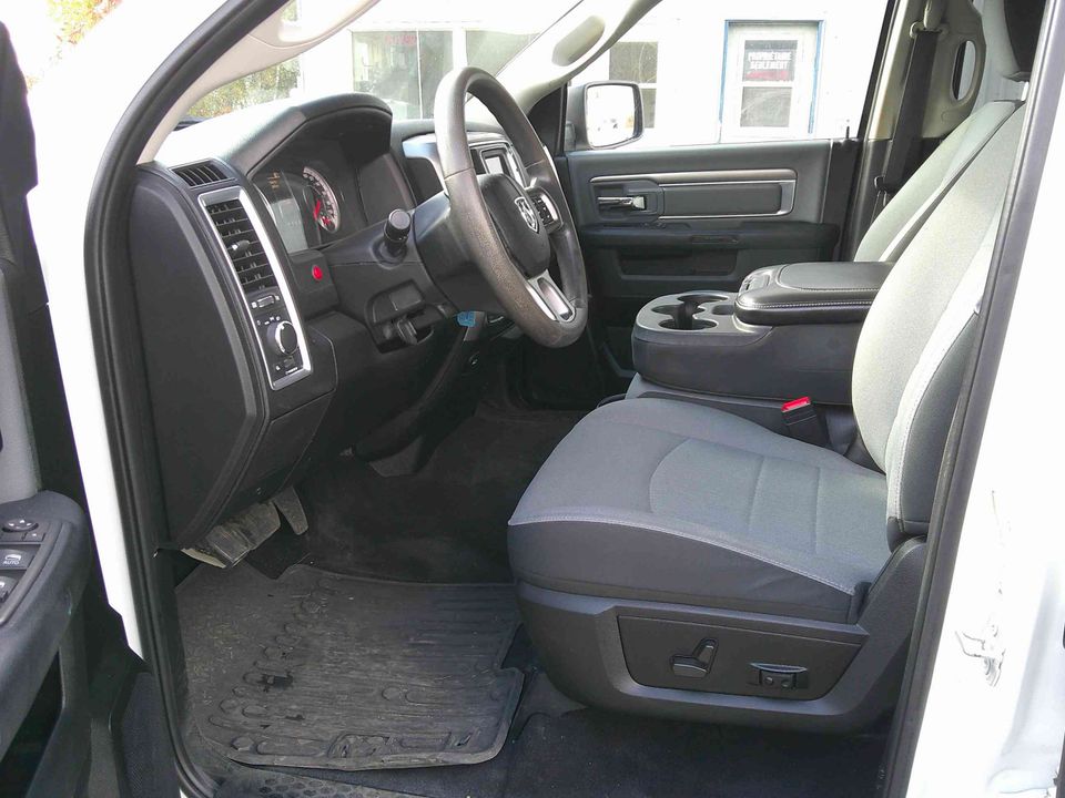 RAM 1500 Classic 2023 - Image 6