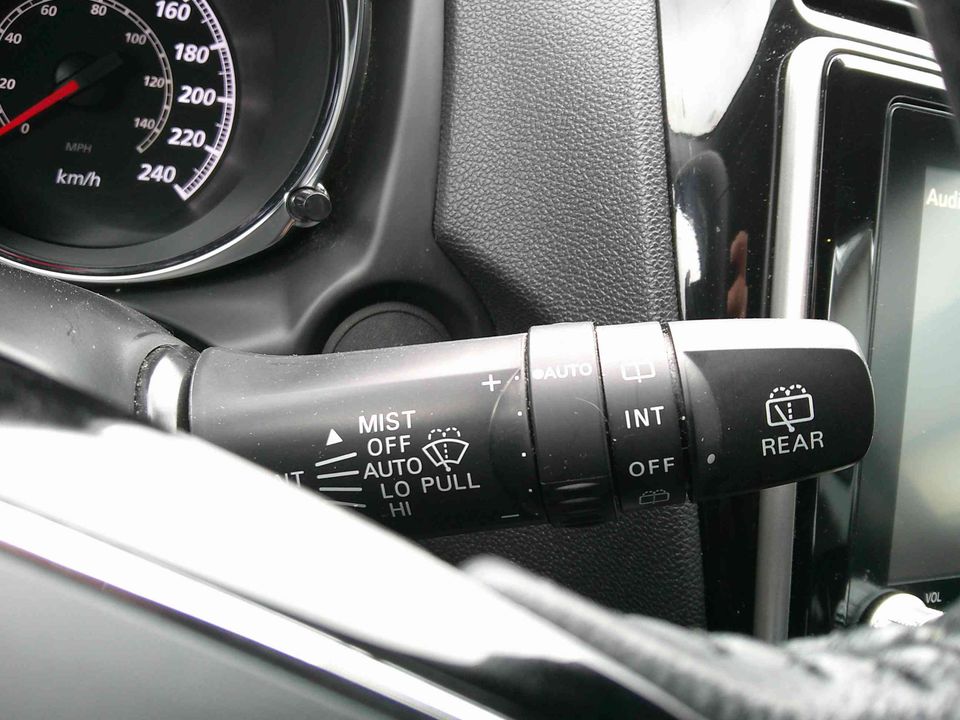 Mitsubishi RVR 2024 - Image 13