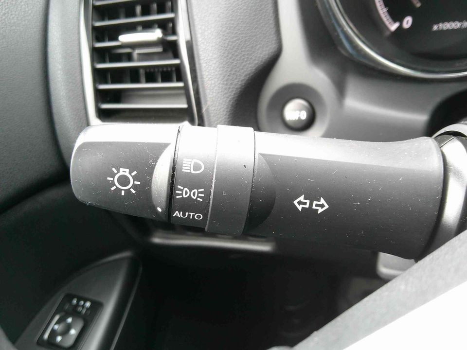 Mitsubishi RVR 2025 - Image 10