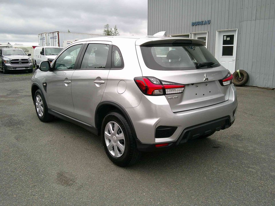 Mitsubishi RVR 2025 - Image 3