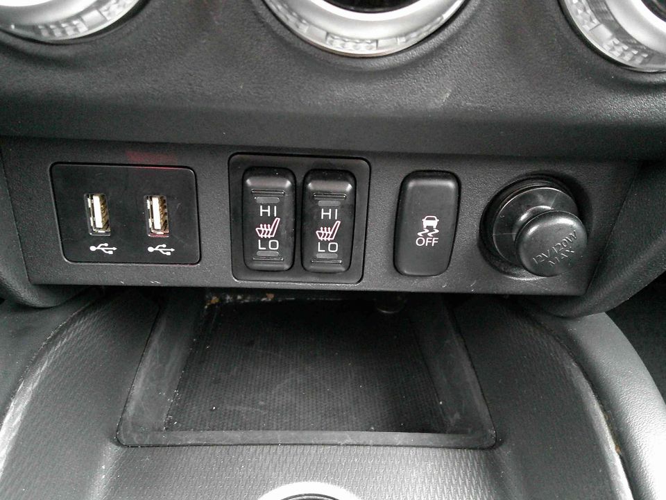 Mitsubishi RVR 2024 - Image 16