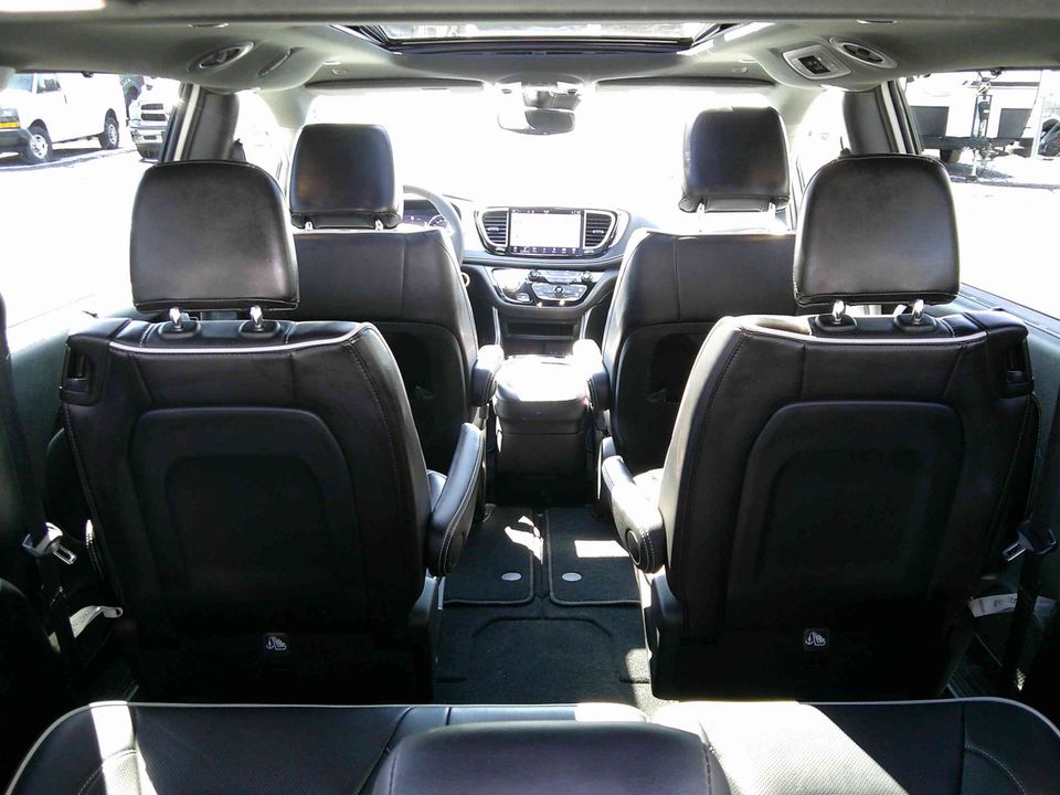Chrysler Pacifica 2025 - Image 35