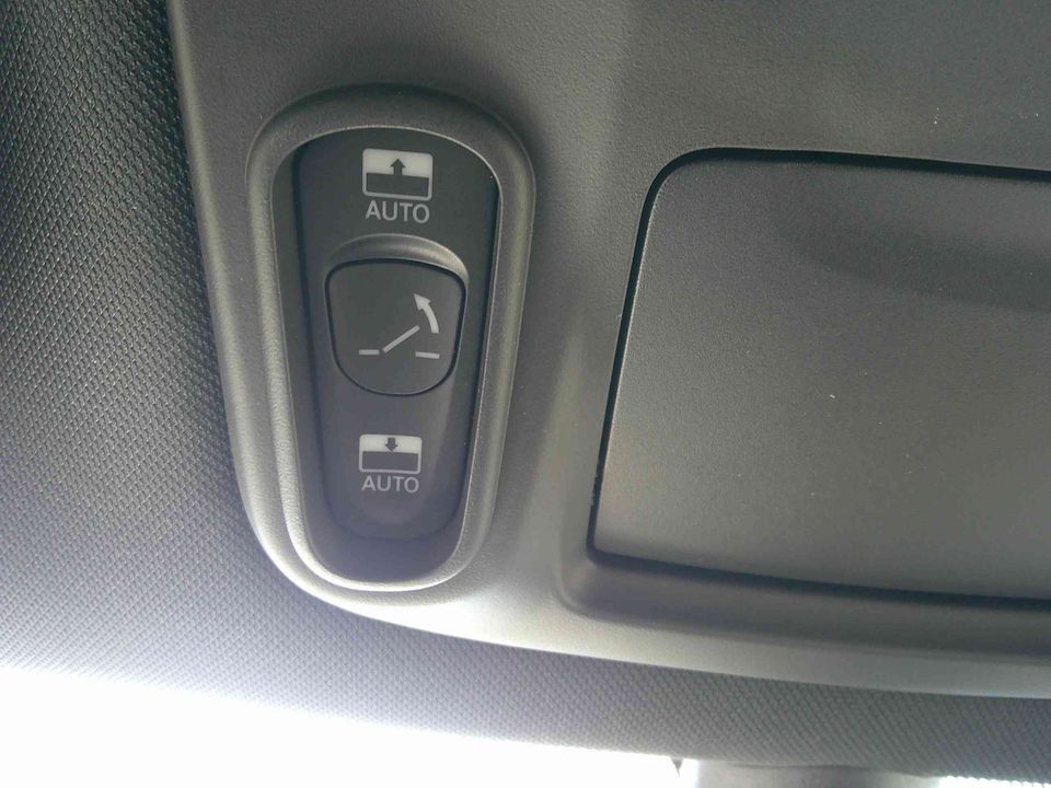 Chrysler Pacifica 2025 - Image 29