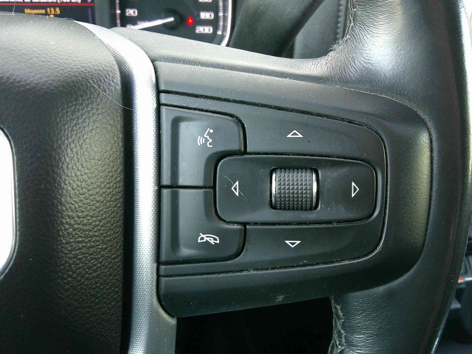 GMC Sierra 2021 - Image 15