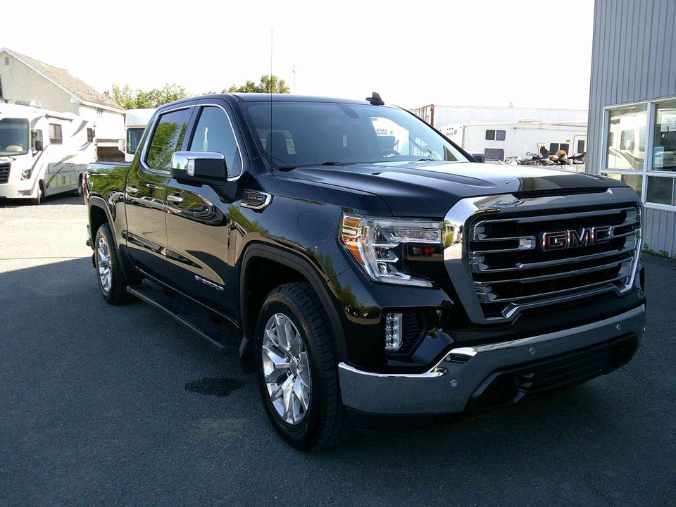 GMC Sierra 2021 - Image 1