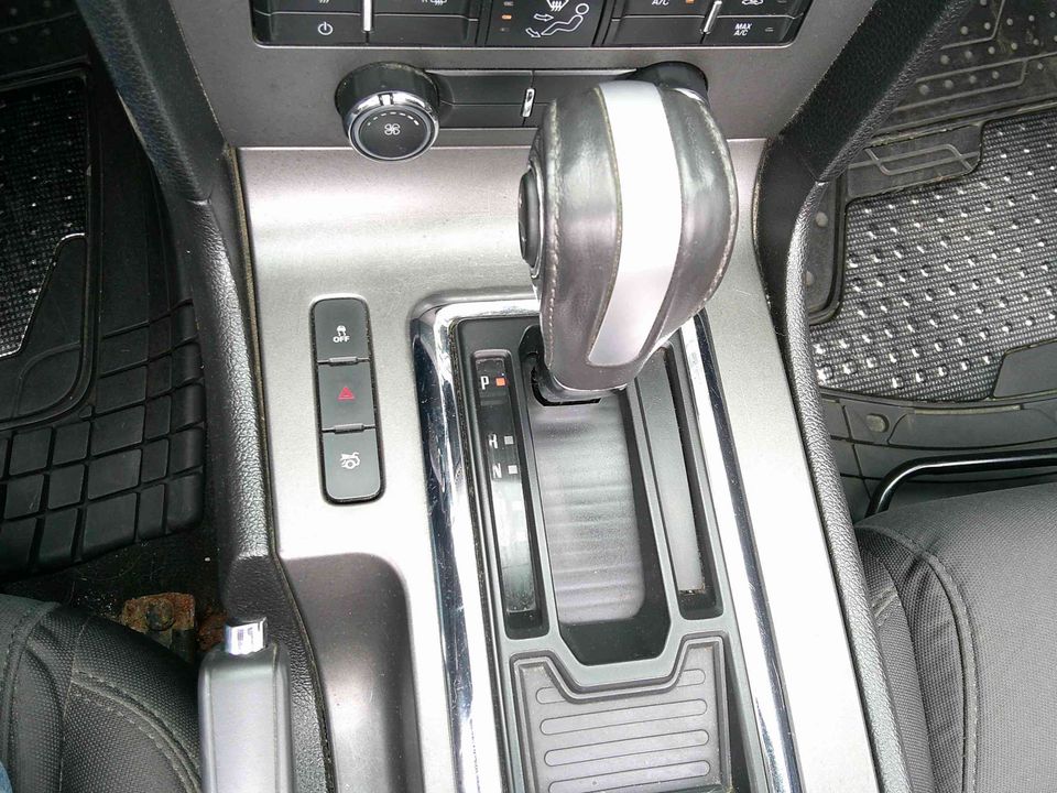 Ford Mustang 2013 - Image 18